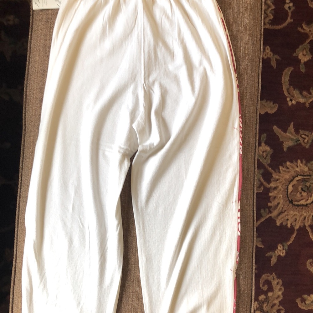 White and Red Knit Lounge Pant - Picture 4 of 8
